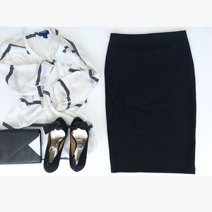 FOREVER 21 BLACK MIDI RIBBED PENCIL SKIRT